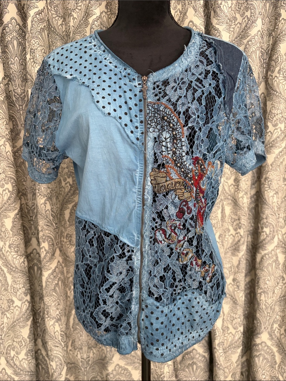 Unique lace Mixed media zipper top